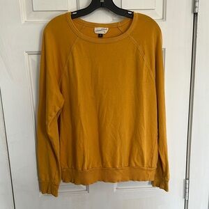 Universal Thread Mustard Yellow Long sleeve medium